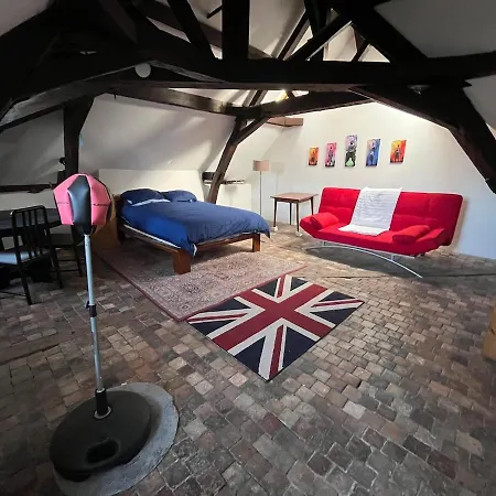 La Maison Aux Volets Bleus Villa Laval (Mayenne)