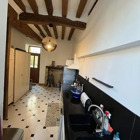 La Maison Aux Volets Bleus Vila *